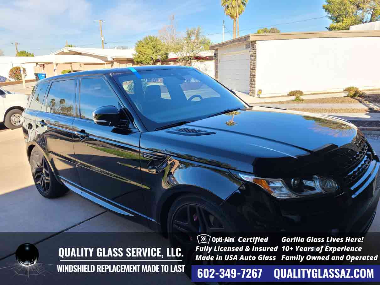 Range Rover SUV Windshield Replacement